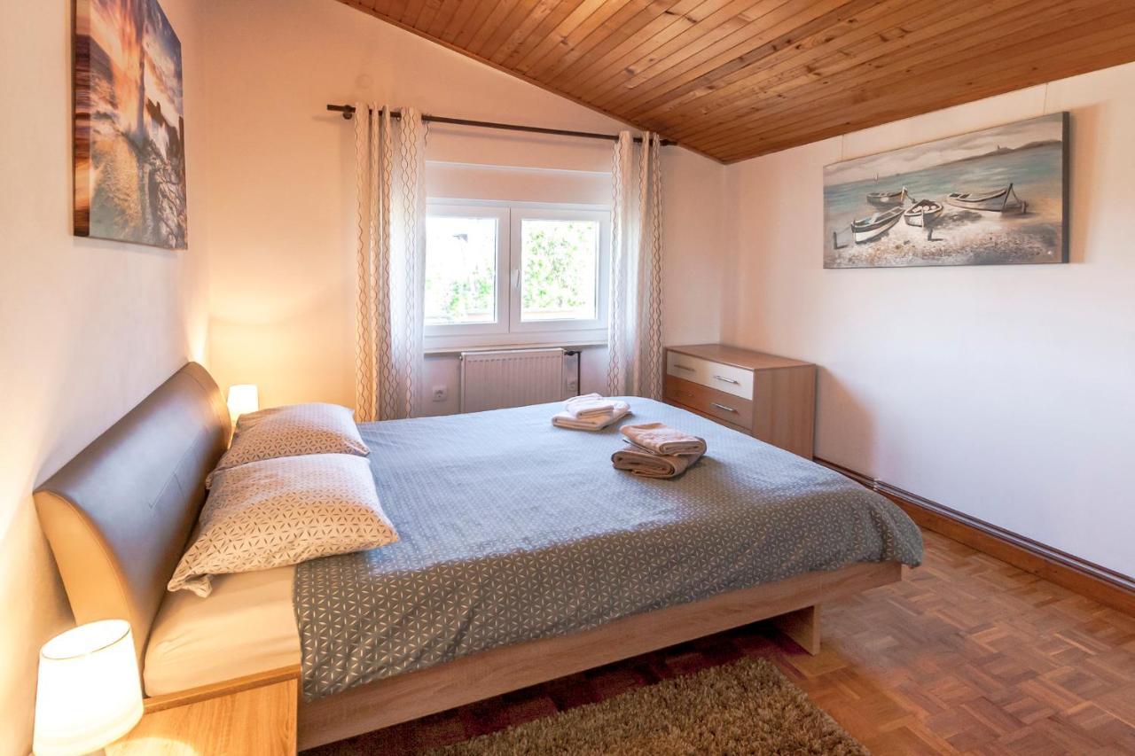 Apartment & Studio Gortan Ferienwohnung Marcana, Pula, Istria Istrien エクステリア 写真