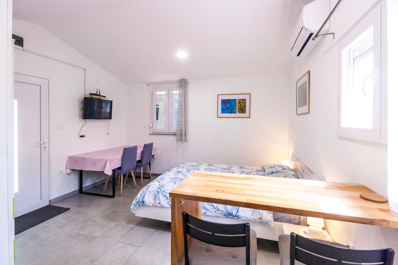 Apartment & Studio Gortan Ferienwohnung Marcana, Pula, Istria Istrien エクステリア 写真